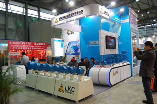 LKC Hydraulic heavy new products brightly shined on Bauma China 2010 of Shanghai. 